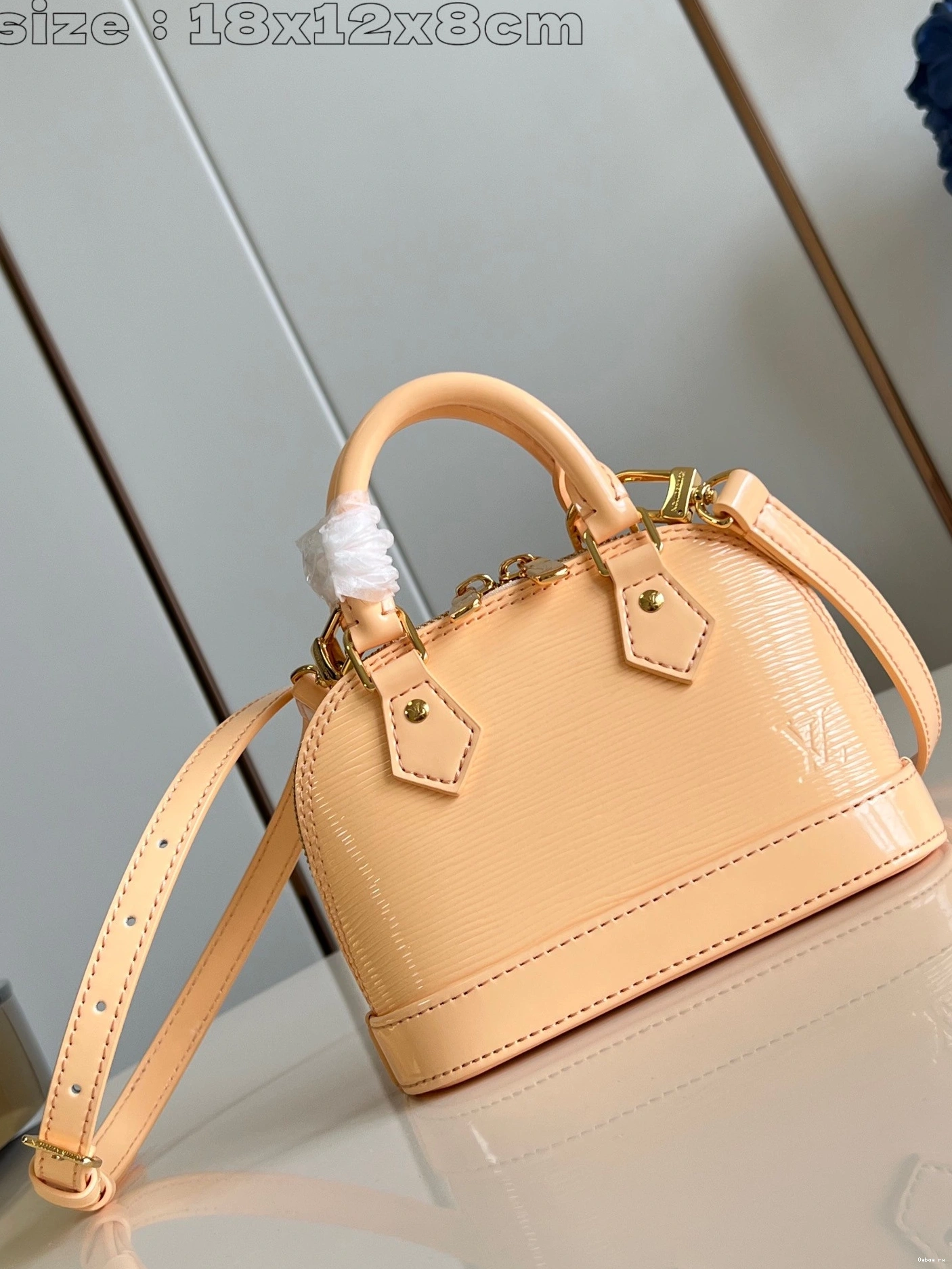Alma-18*12*8cm LOUIS Nano VUITTON 0817
